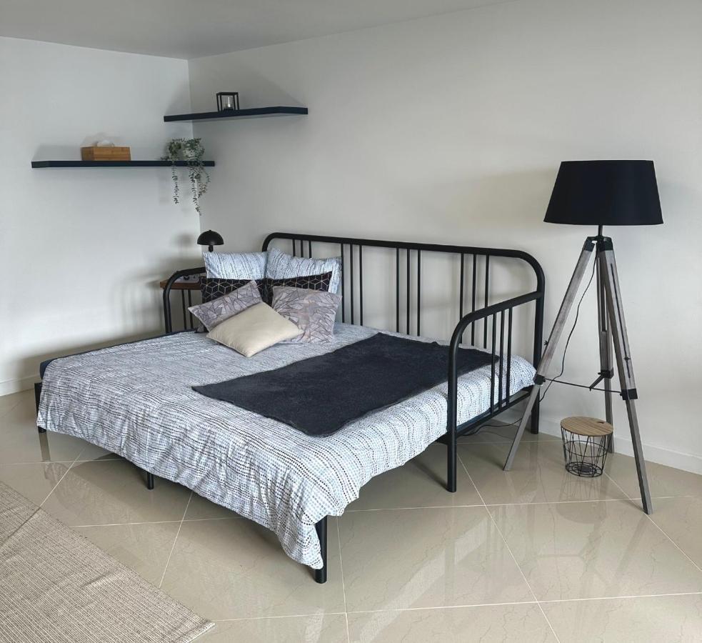 Petite Maison Studio Tout Confort Cosy Givors Autoroute Et Gare 아파트 외부 사진